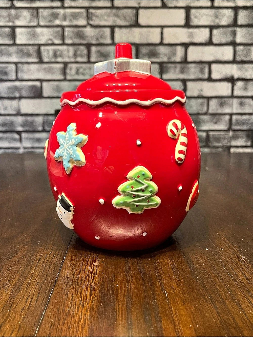 Hallmark Christmas Ceramic Cookie Jar Red